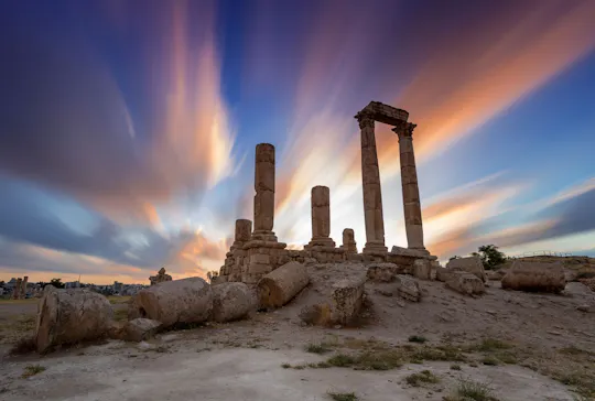 Visita guidata di gruppo ai luoghi di interesse storico e ai musei di Amman