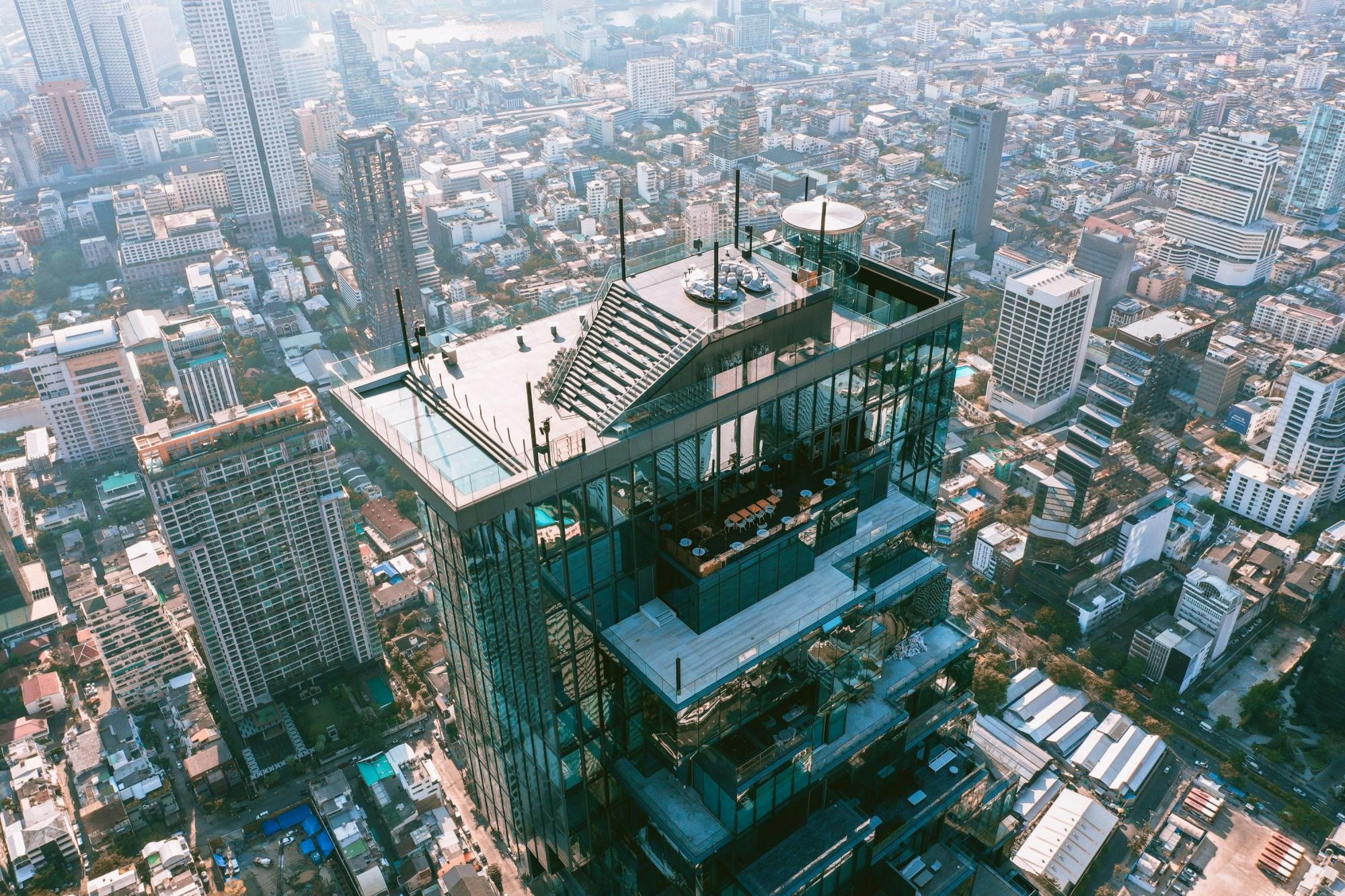 Entrada al Mahanakhon SkyWalk con acceso a la azotea y una bebida incluida