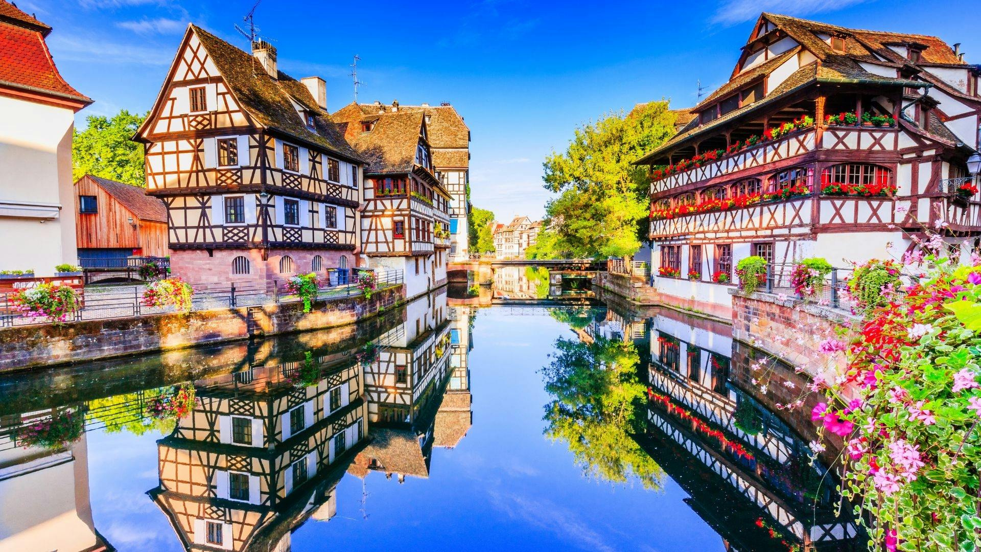Strasbourg private walking tour with a local