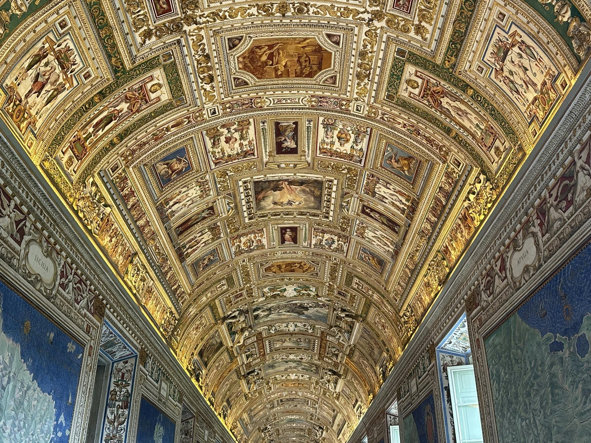 Visita guiada aos Museus do Vaticano e à Capela Sistina, com acesso à basílica