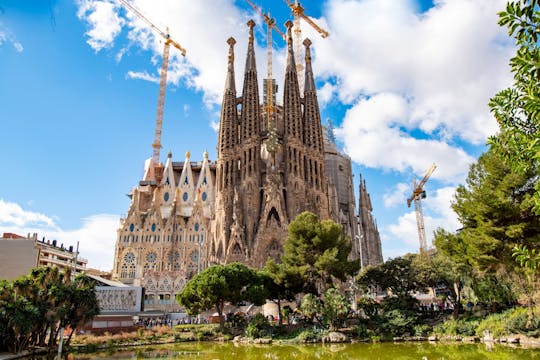 Visita guiada com entrada sem fila à Sagrada Família em chinês