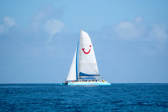 Kos half-day catamaran cruise with drinks and snacks without transfer