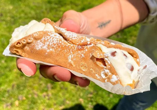 San Francisco North Beach food tour with five tastings and pizza - 