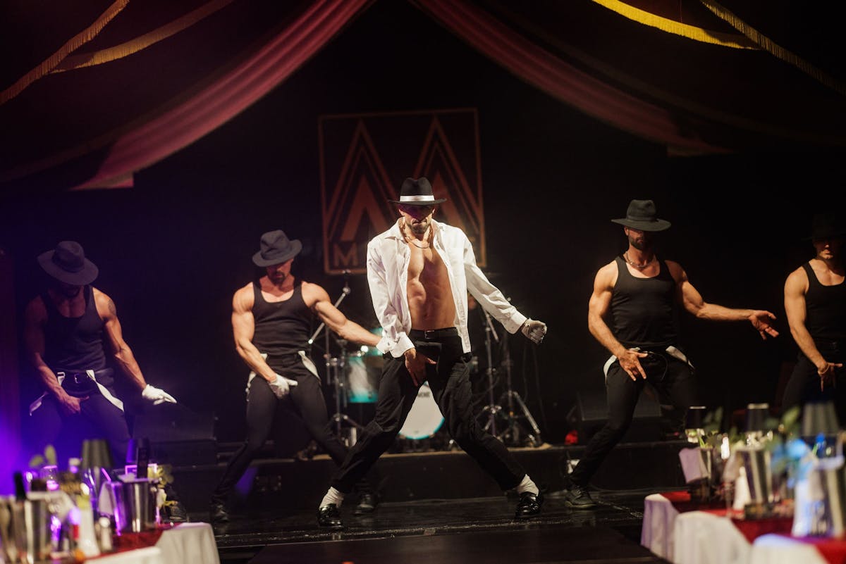 SIXX PAXX-dinershow in Wenen