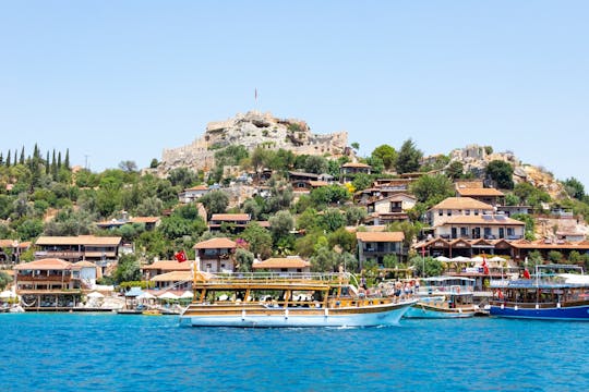 Tour privato in barca alla città sommersa di Kekova e alle rovine di Myra
