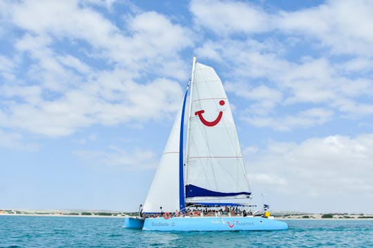 Sunset catamaran cruise with live music and open bar - 