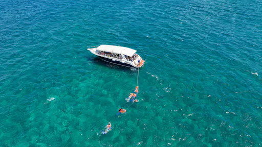 Isla Mujeres full-day sailing tour