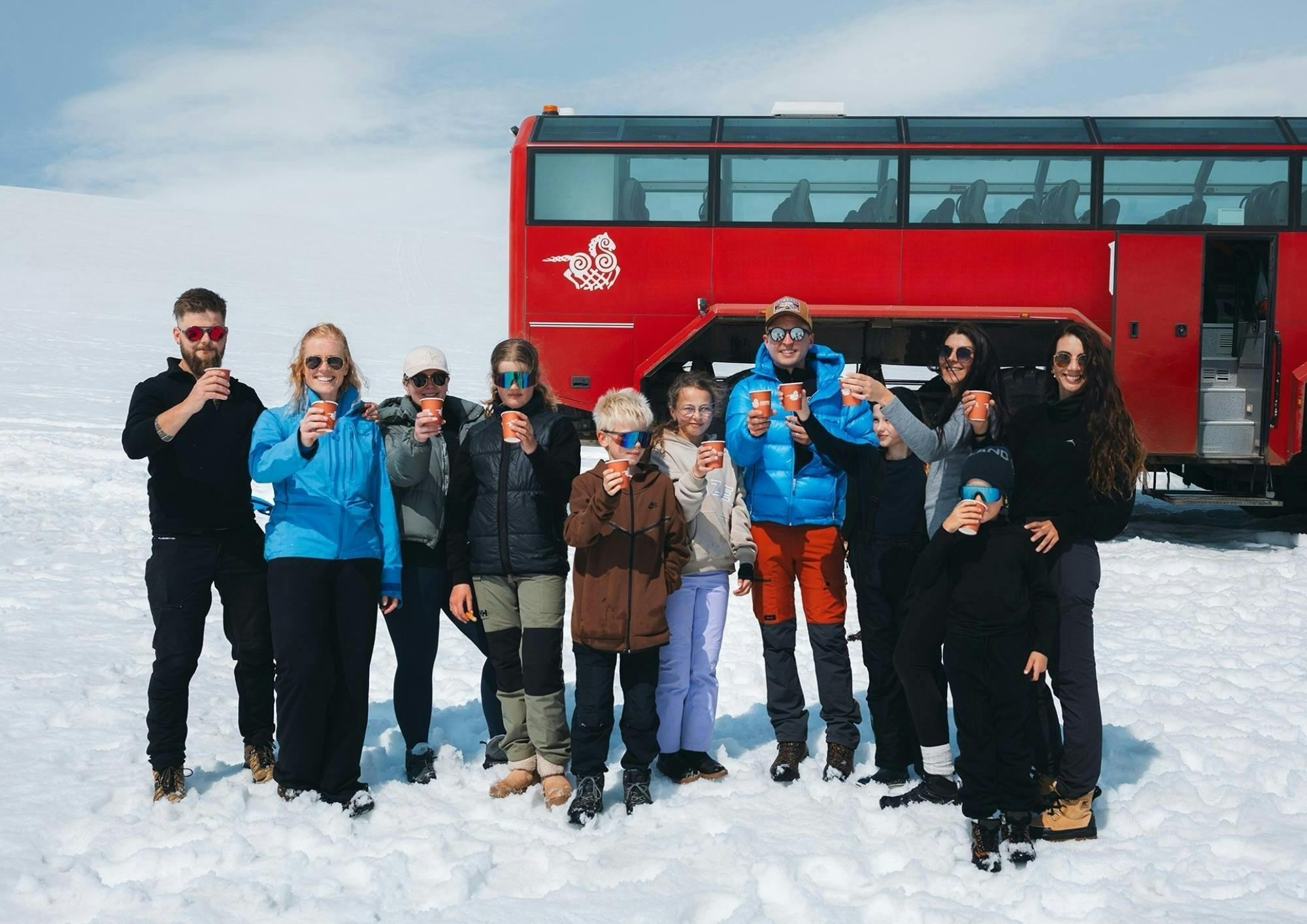 Aventura por el Círculo Dorado y el glaciar en un camión gigante desde Reikiavik