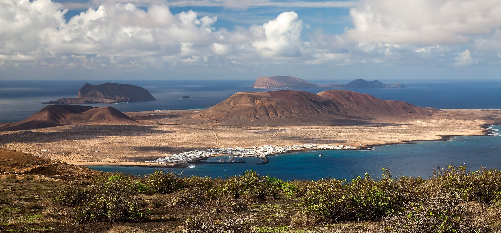Private sunrise or sundown yoga experience in Corralejo