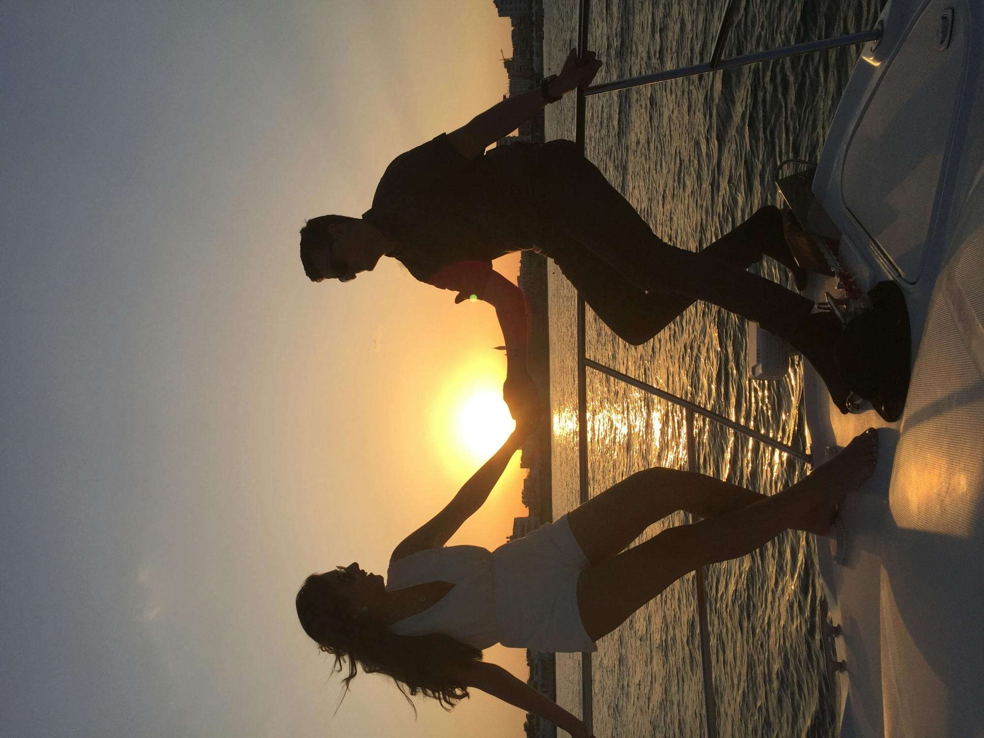 Cruzeiro Vip ao pôr do sol a partir da Marina de Ayia Napa