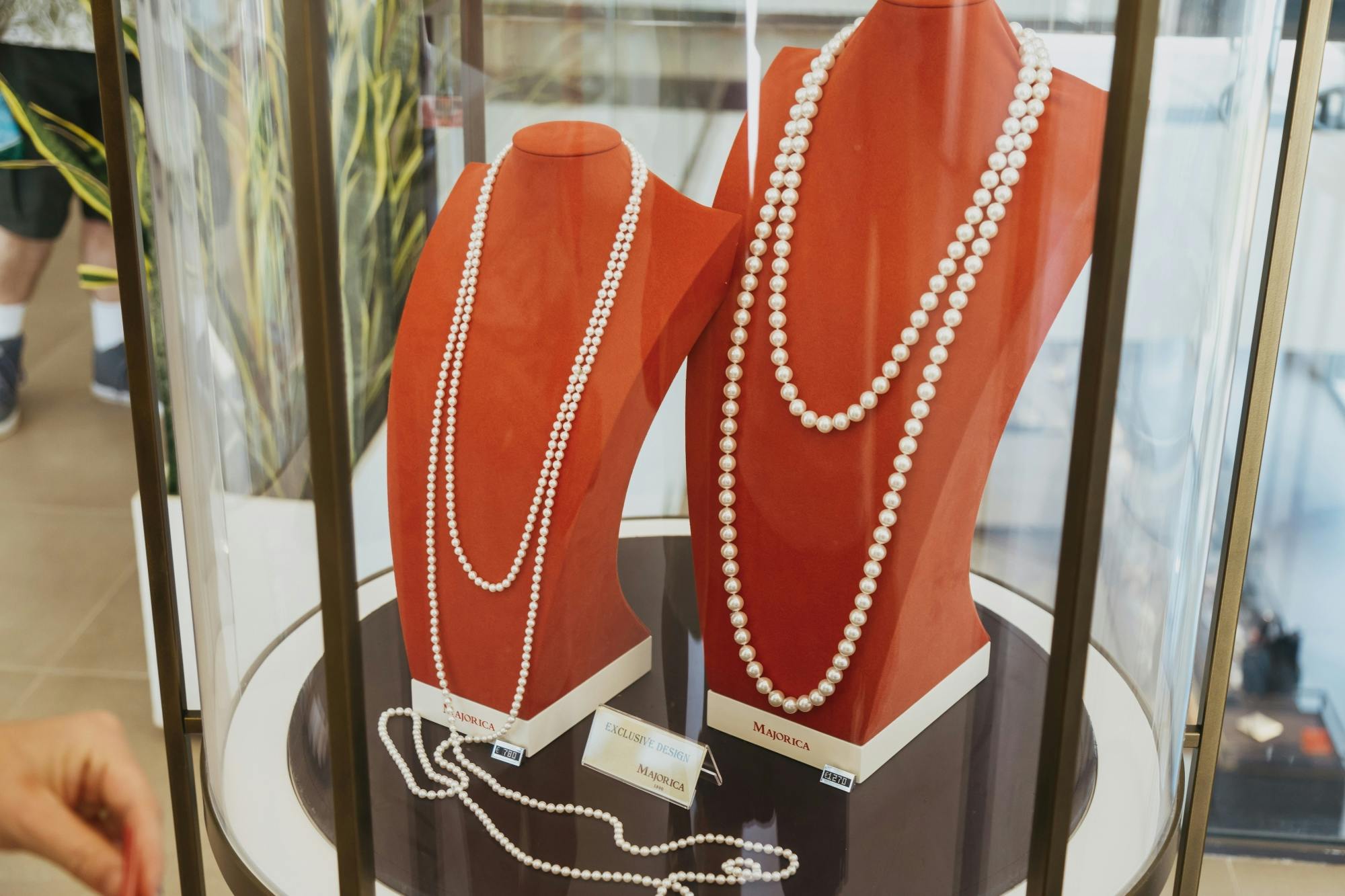 Drach Caves, pearl shop with digital museum and local market tour