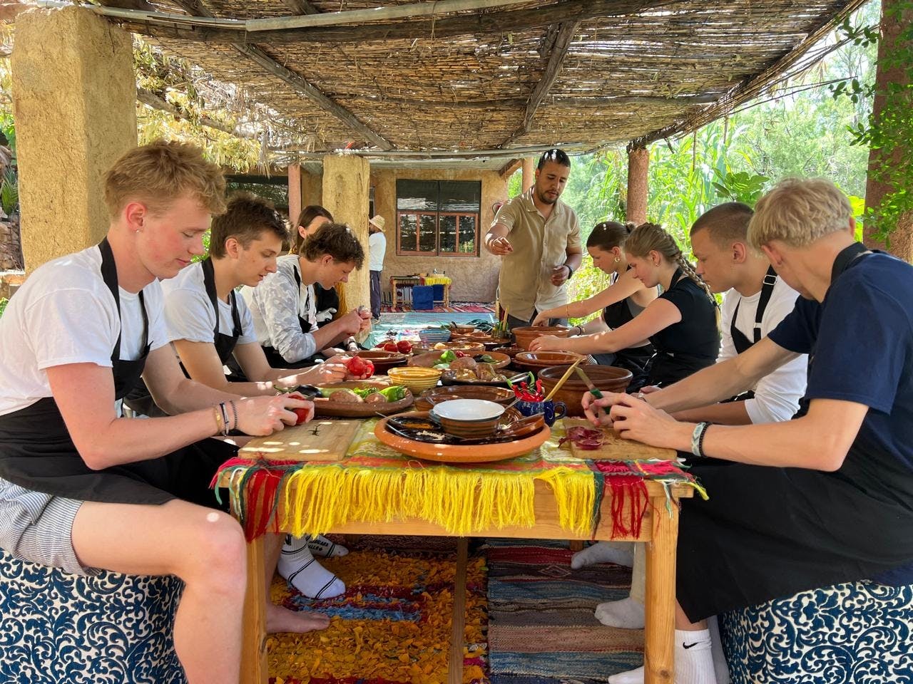 Excursão guiada de dia inteiro às aldeias das Montanhas do Atlas e aula de culinária berbere