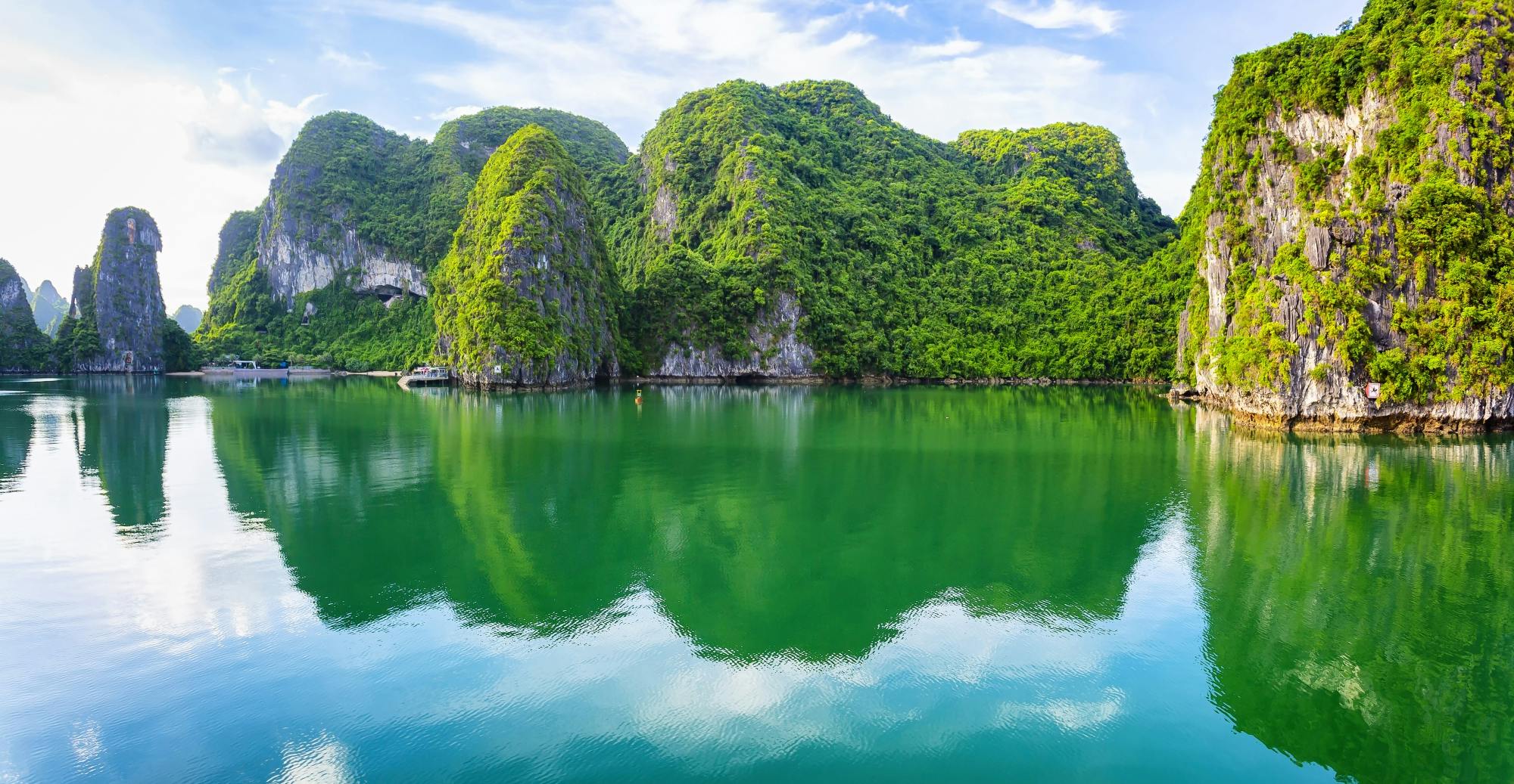Ha Long Bay and Ninh Binh 3-Day Cruise