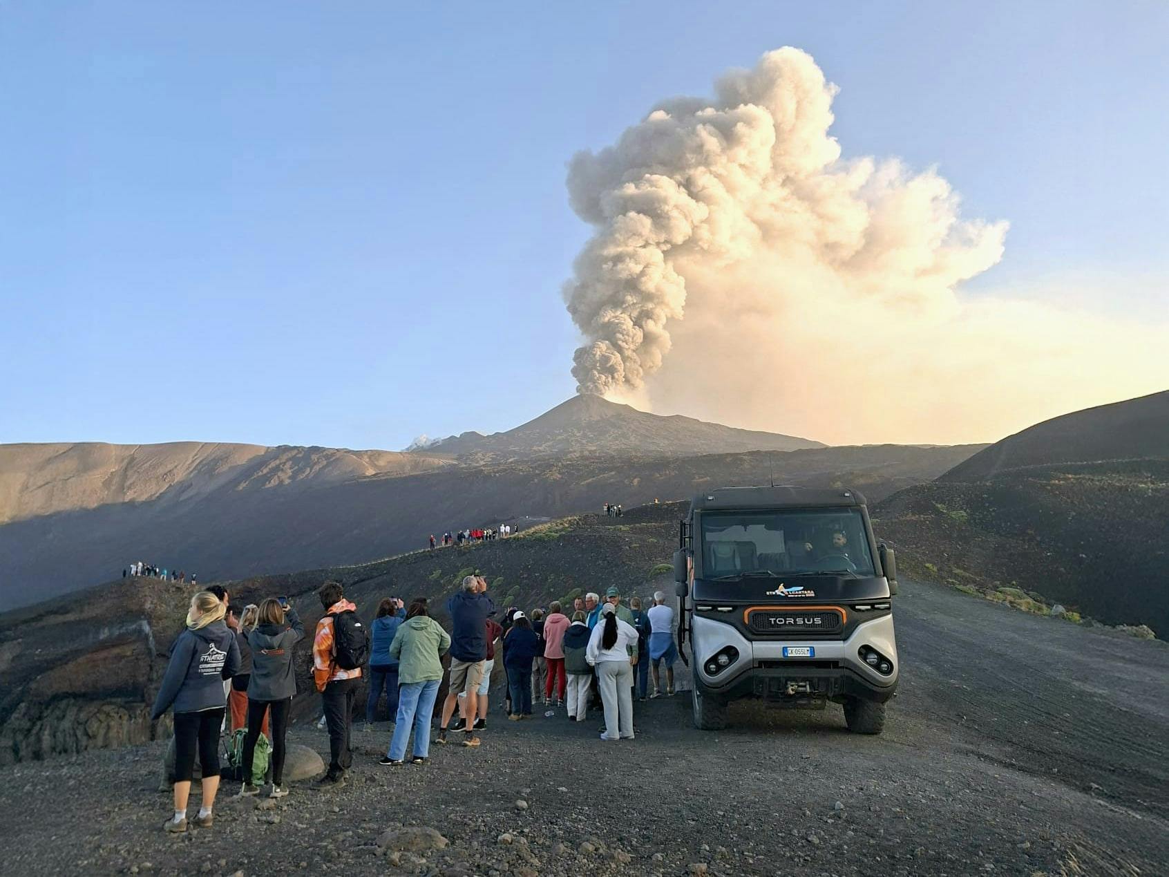 Mount Etna guided sunset tour with Sicilian dinner