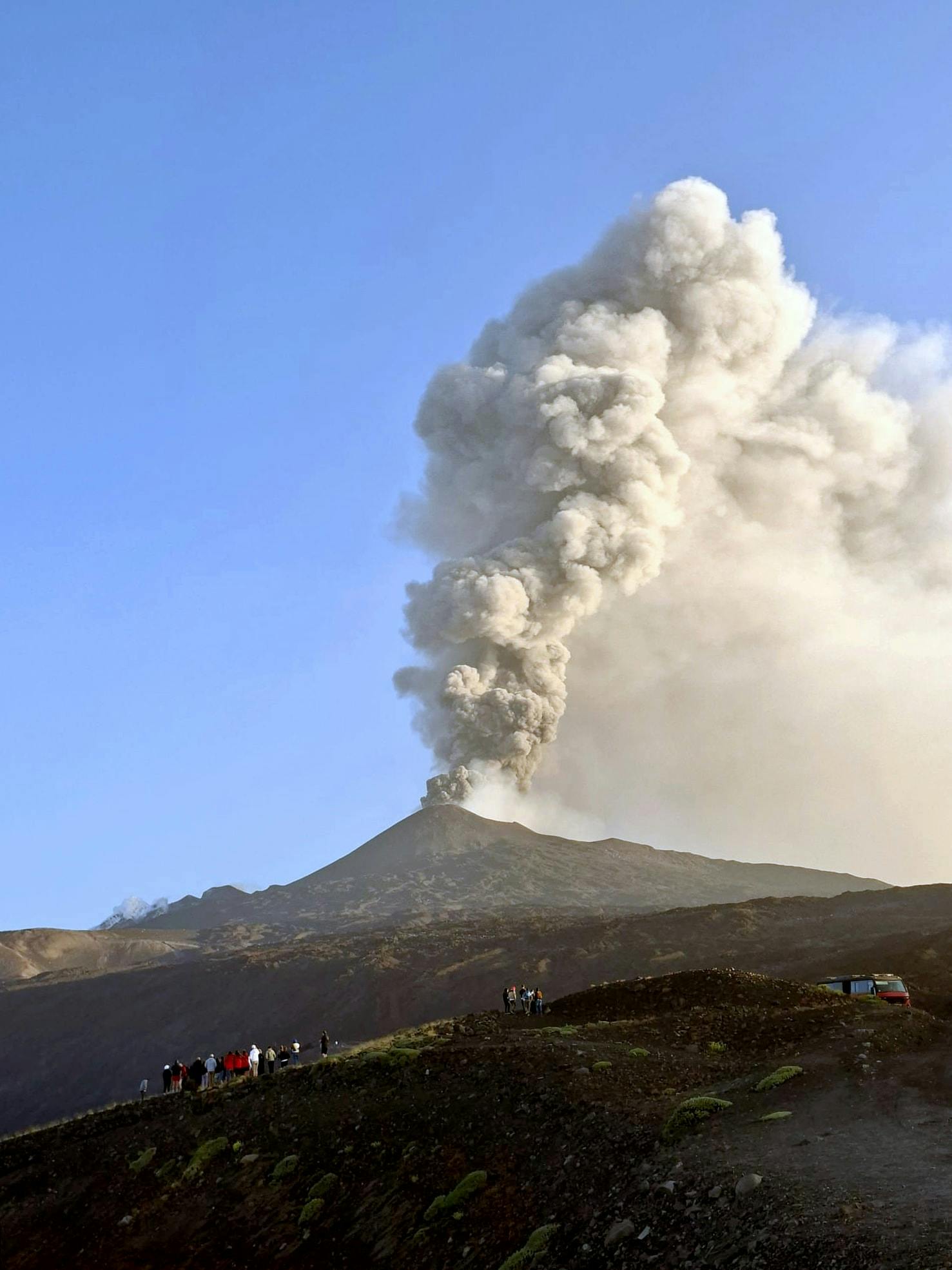 Mount Etna guided sunset tour with Sicilian dinner