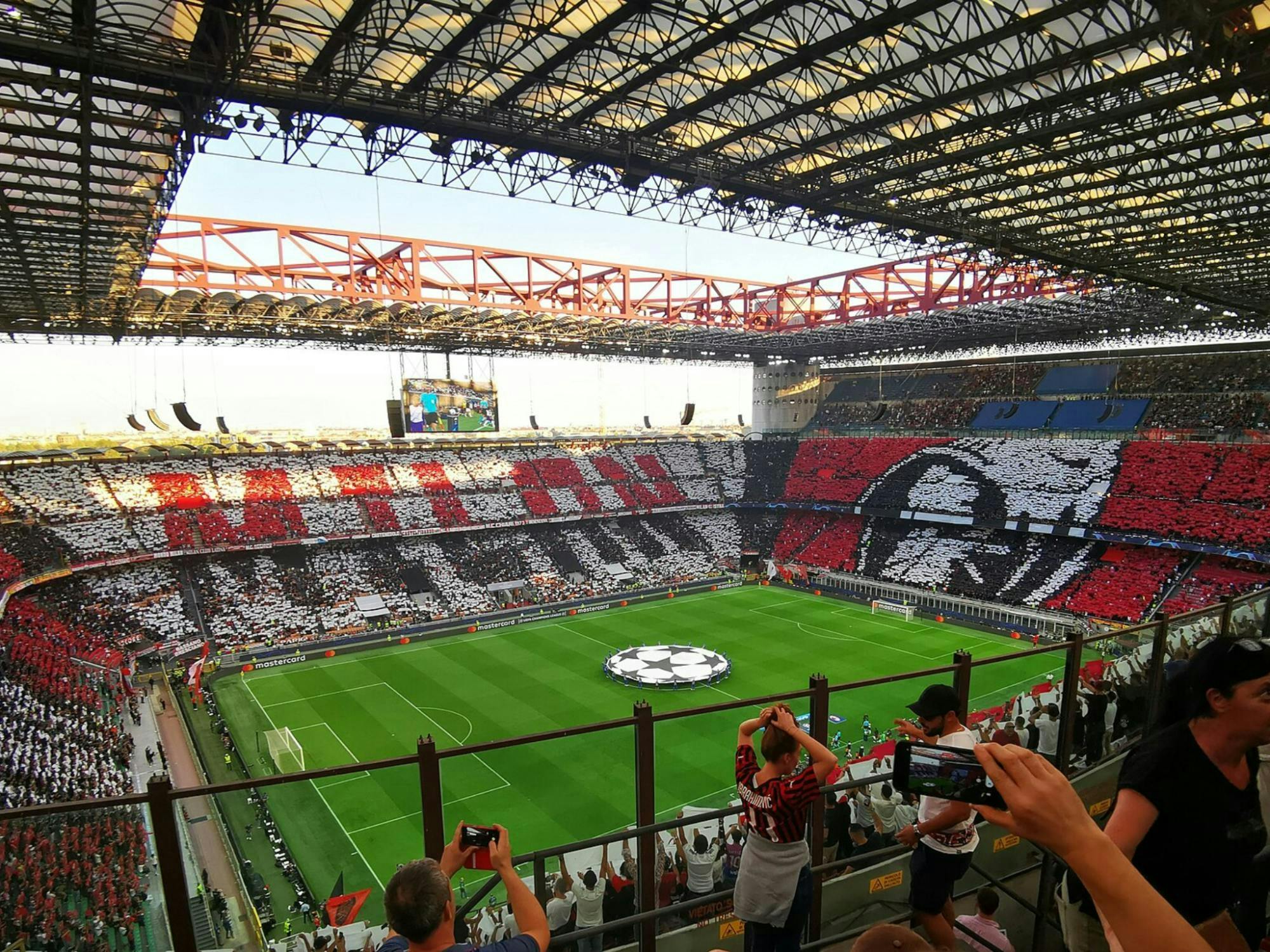 Toegangskaart voor een voetbalwedstrijd van AC Milan in het San Siro-stadion
