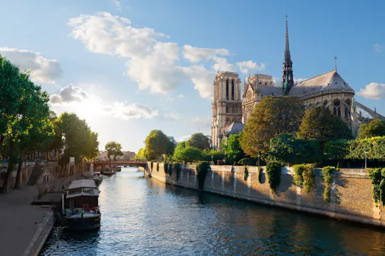 Passeio a pé de 2 horas pela Notre-Dame, a Île de la Cité e a Île Saint-Louis
