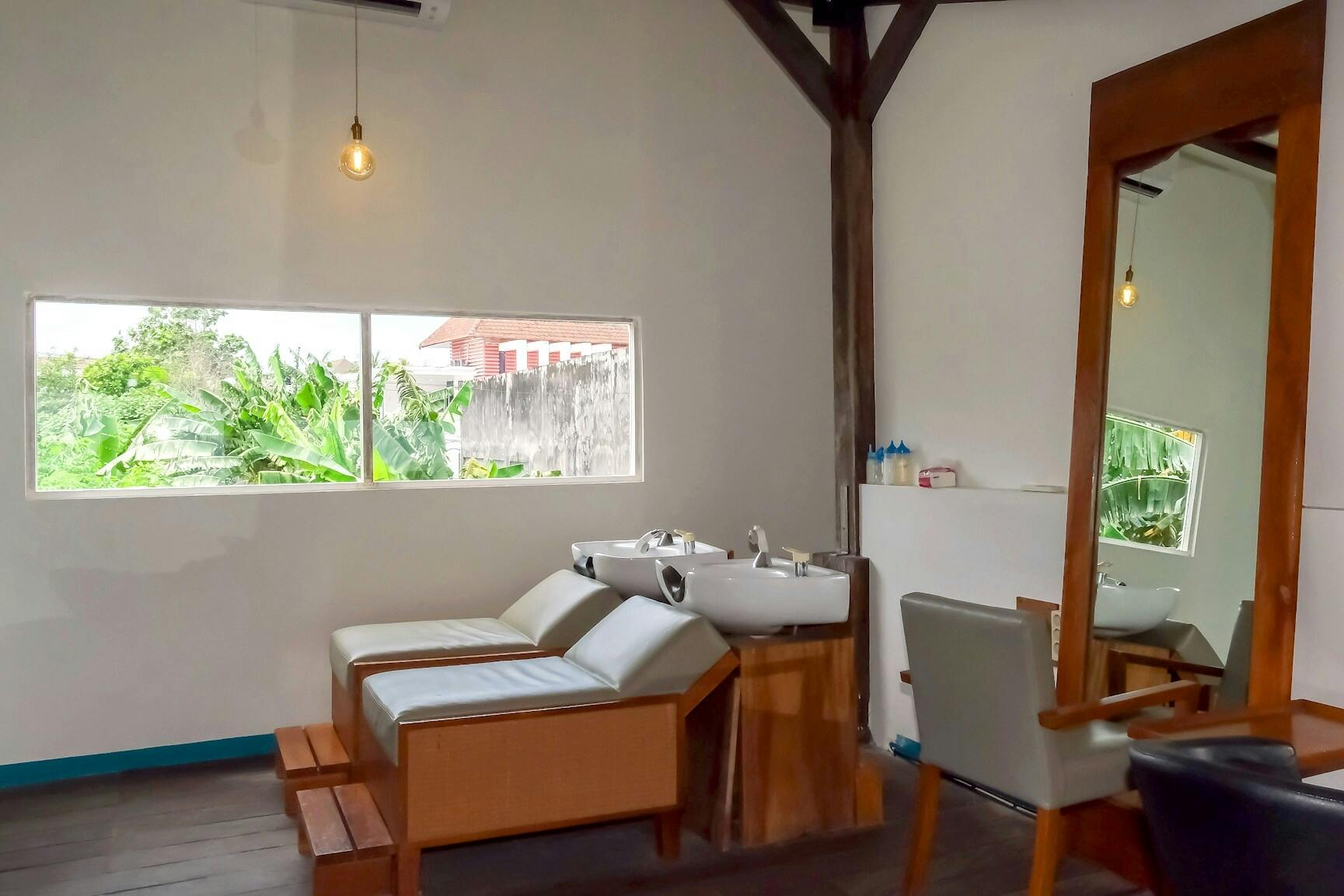 Theta spa by the sea 3-hour Spa Package with meal and airport transfer