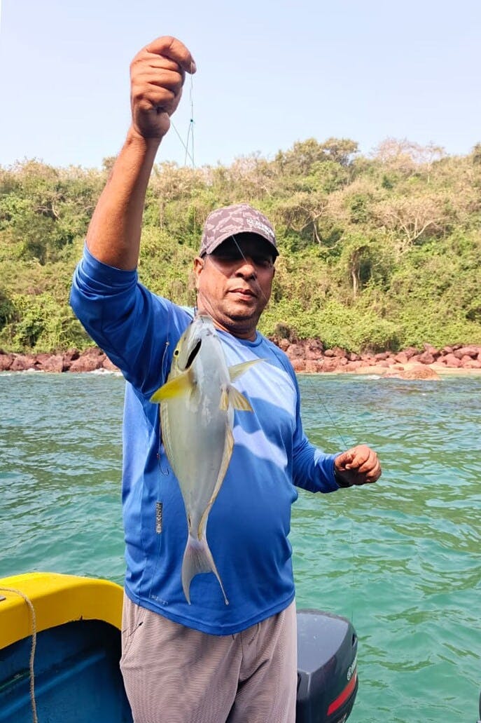 Half-day Goa Bat Island boat cruise with snorkelling and picnic