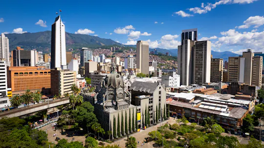 Full-Day Medellín private tour with Metrocable and Comuna 13