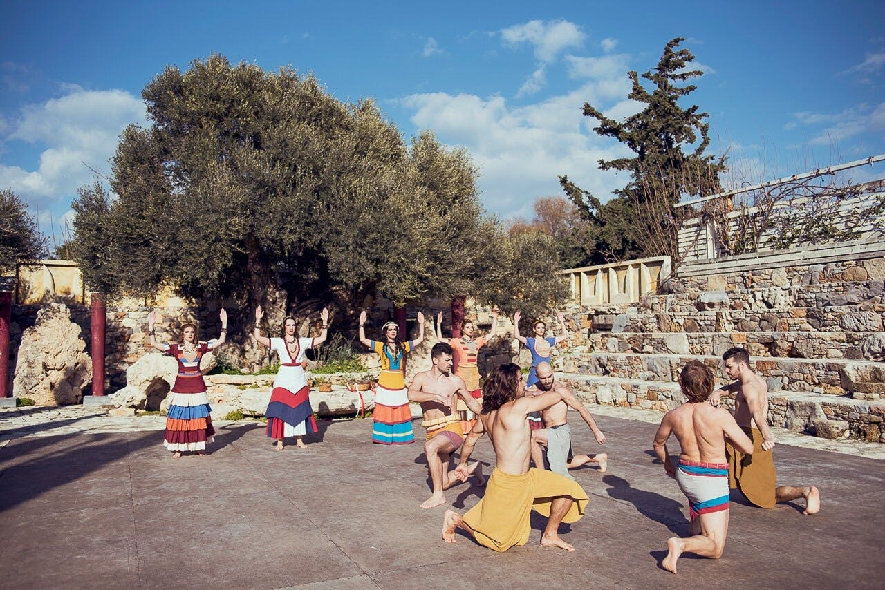 Knossos all-inclusive full-day tour with Minoan theatre show