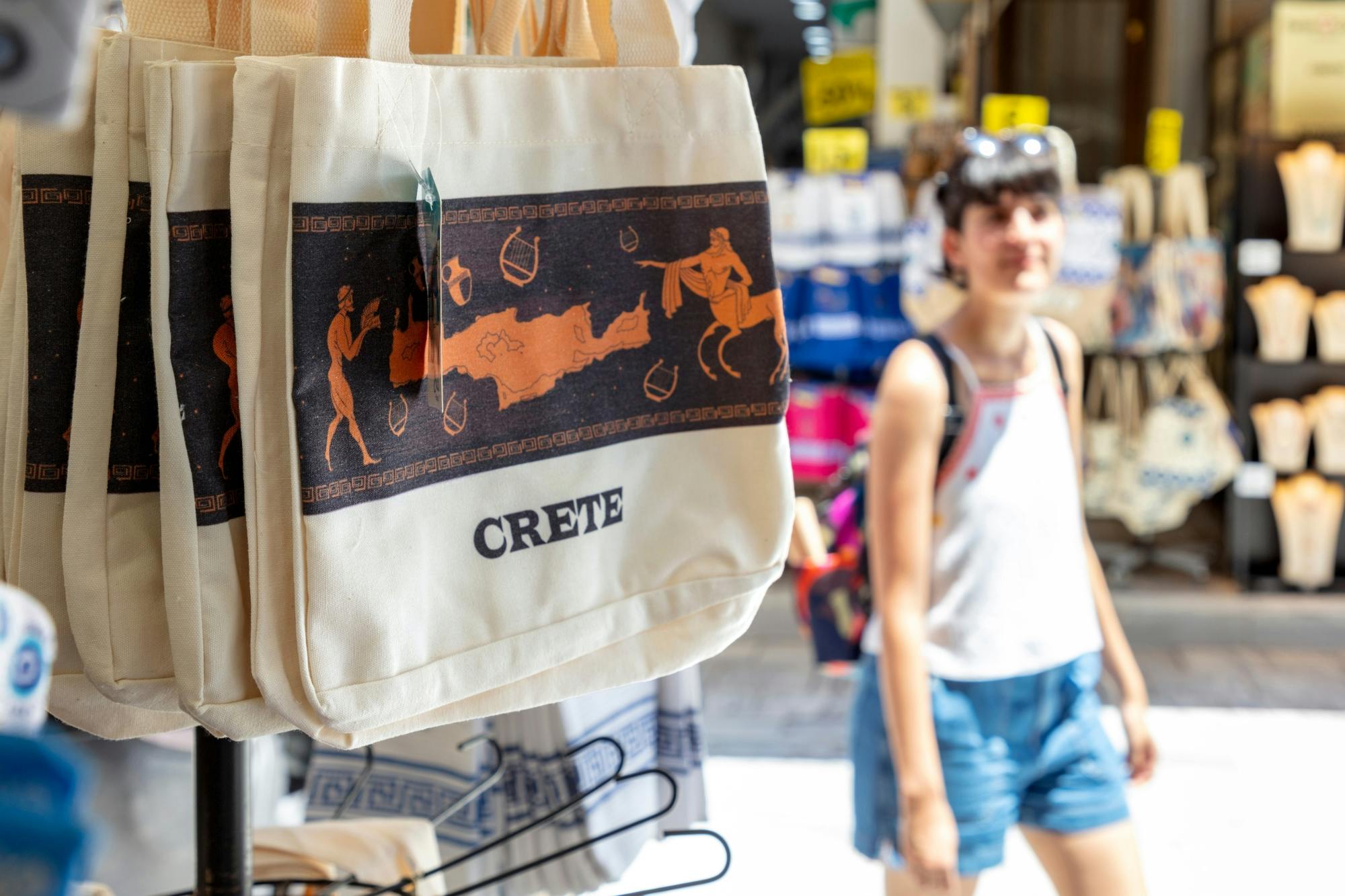 Half-day Heraklion market tour with free time in the city