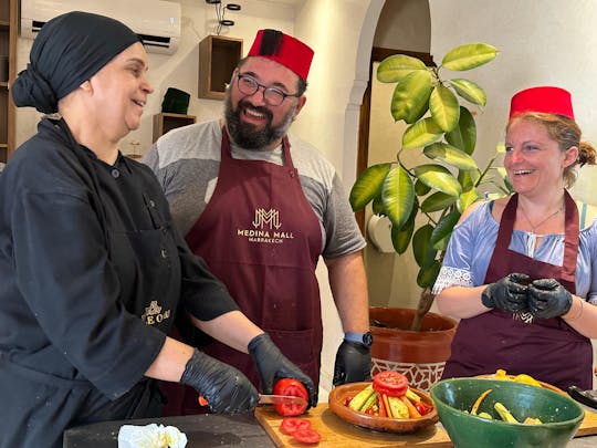Taller de cocina marroquí auténtica en el centro comercial Medina Mall