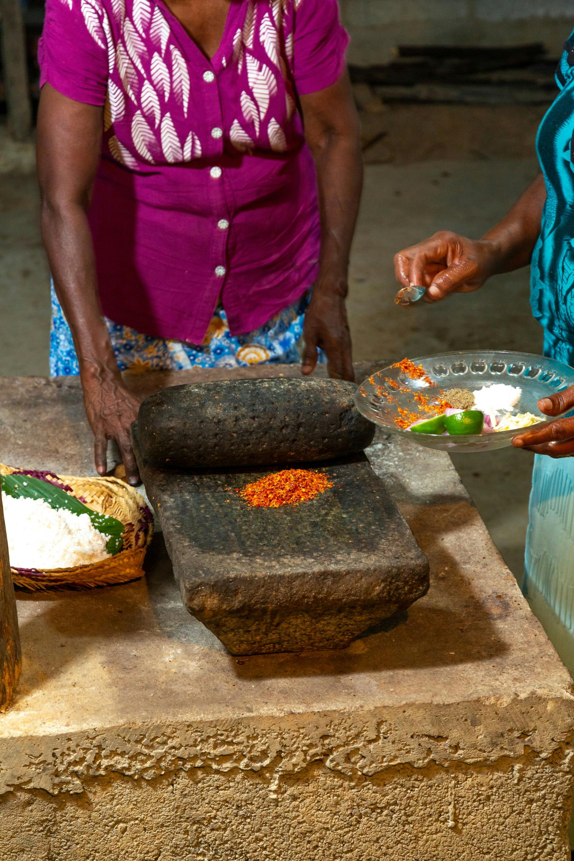 Sri Lankan cooking class with market tour and farm visit