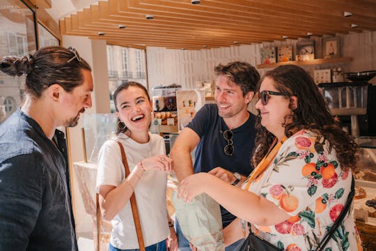 Traditional food tour in Montmartre neighborhood