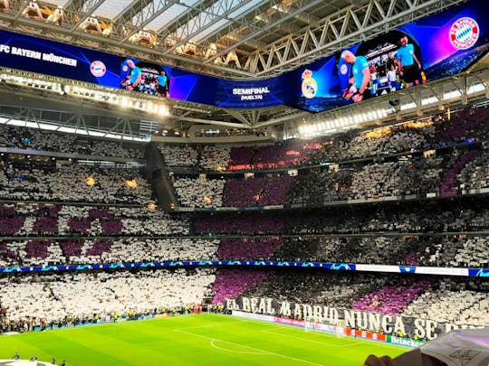 Bilhete para o jogo de futebol do Real Madrid no Estádio Santiago Bernabéu