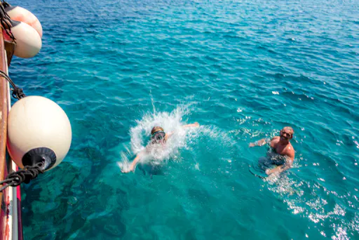 Kefalos Bay boat trip with lunch and fishing time