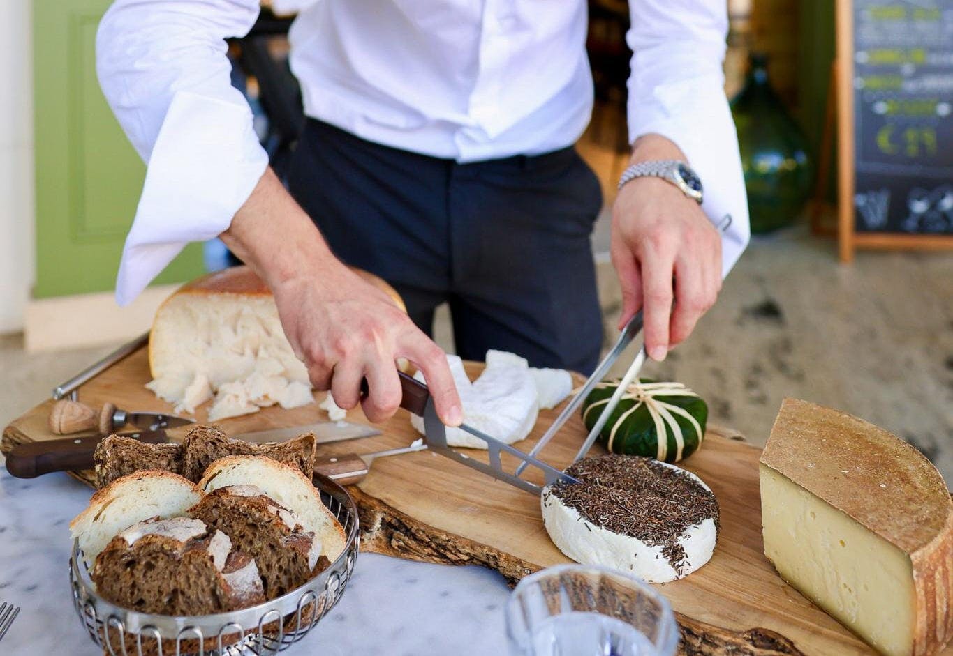 Wine, vinyl and local flavours in Sorrento