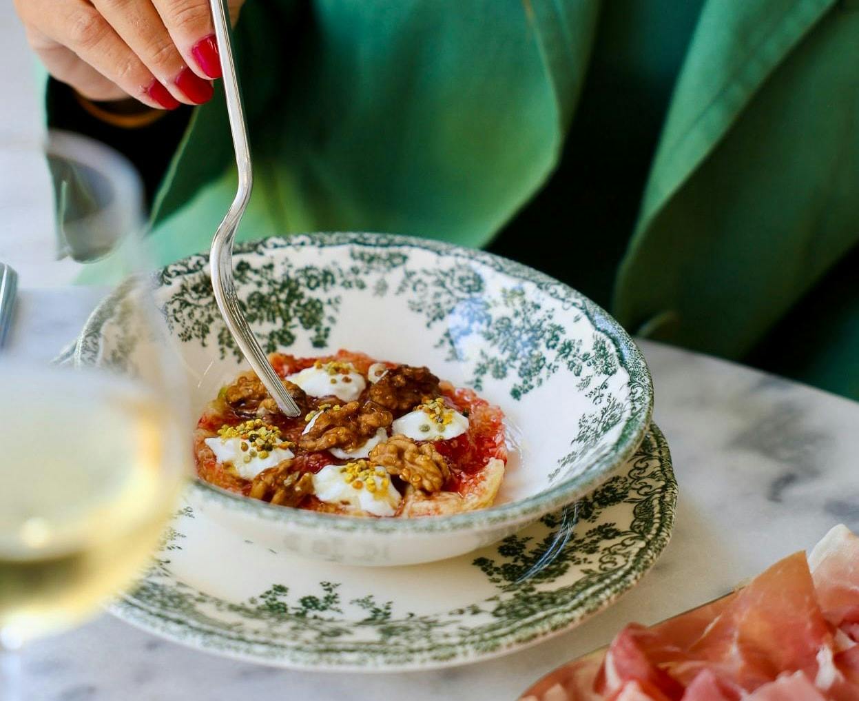Wine, vinyl and local flavours in Sorrento