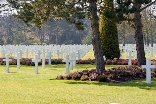Całkowita wycieczka po miejscach związanych z D-Day w Normandii przez cały dzień z Paryża