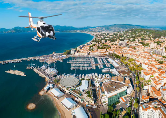 Monaco shared helicopter flight with shuttle service