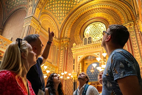 Walking tour of Prague's Jewish Quarter with Jewish Museum tickets