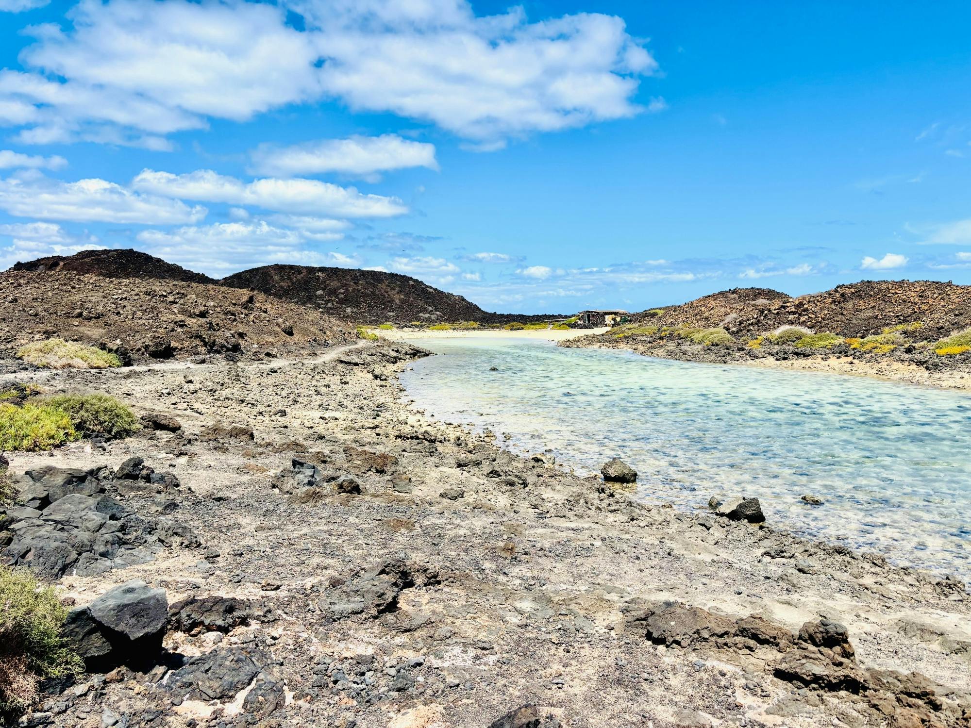 Small group guided tour of Lobos Island by fast ferry, Popcorn Beach and Corralejo Dunes