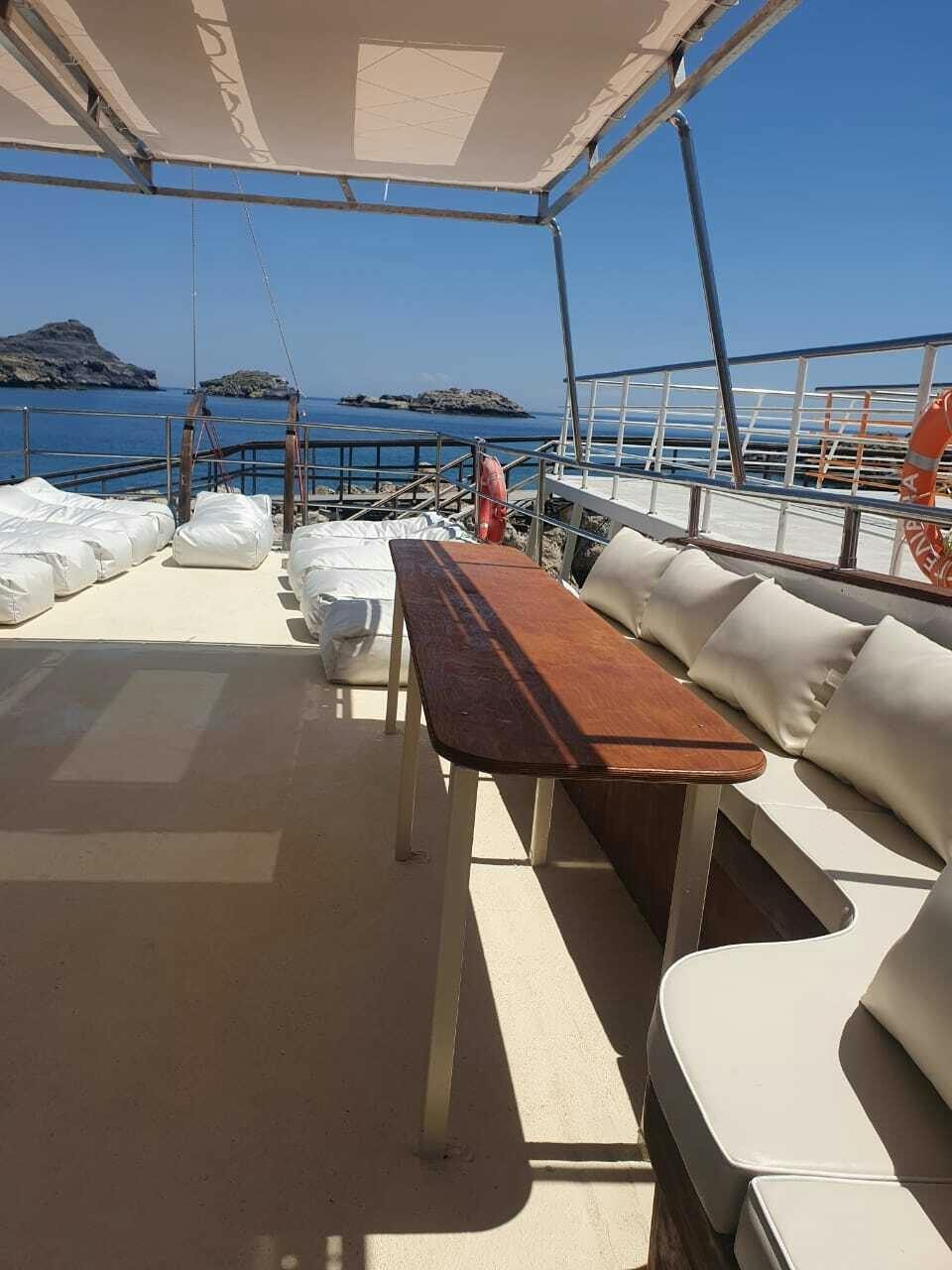 Calypso Boat Cruise from St. Paul's Bay