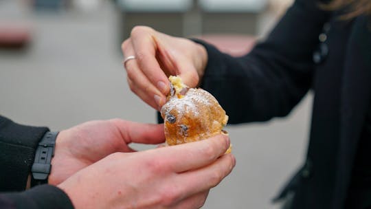 Geführte Tour über den Straßburger Weihnachtsmarkt mit Verkostungen mit einem Tourguide