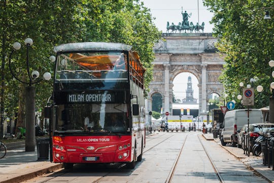 Visite guidée de Milan en bus à toit ouvert (24 heures)