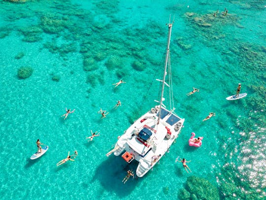 Anthony Quinn, Afandou und Ladiko Bay – All-inclusive-Katamaranfahrt