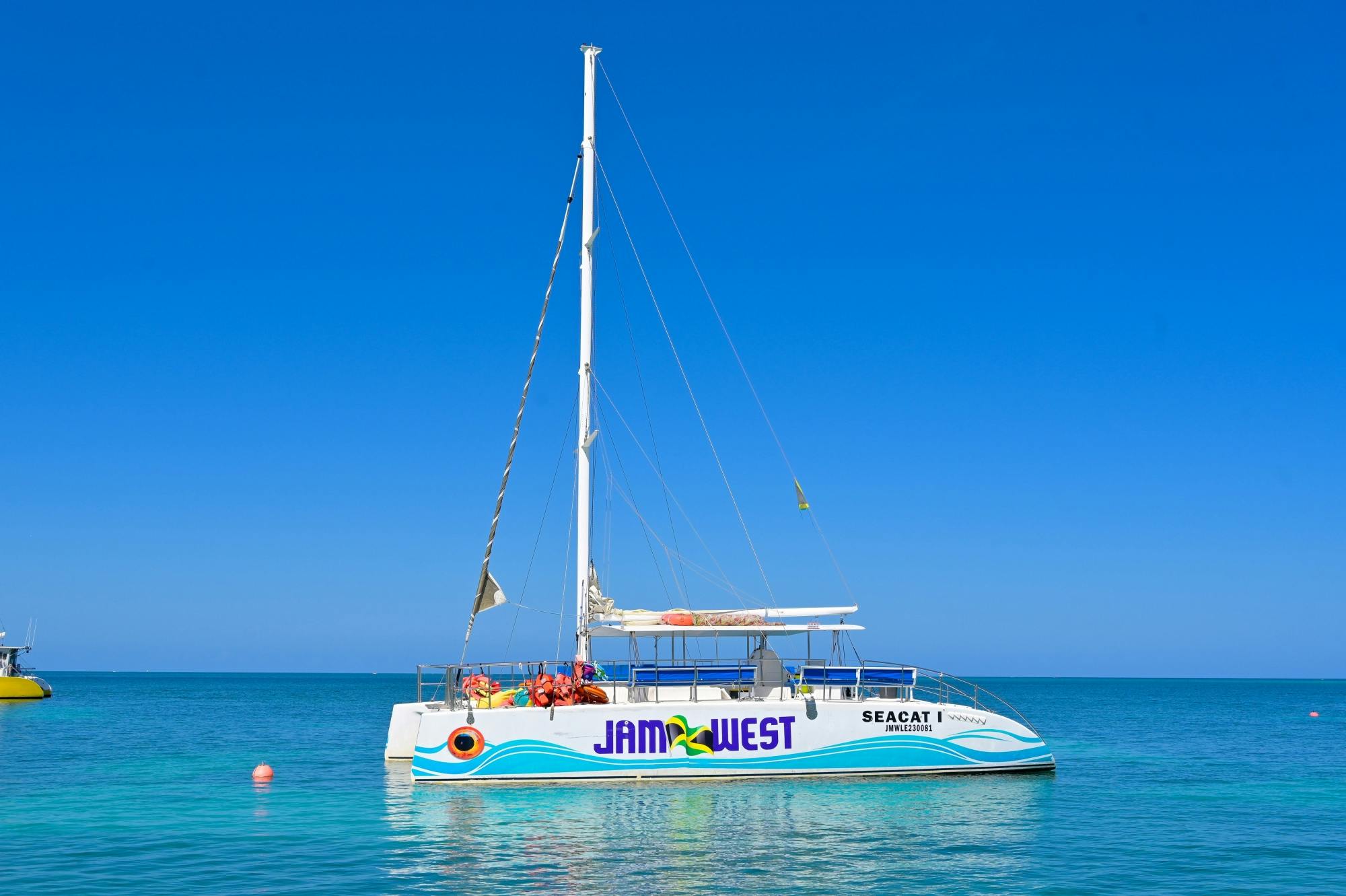 Private catamaran cruise by Jamwest