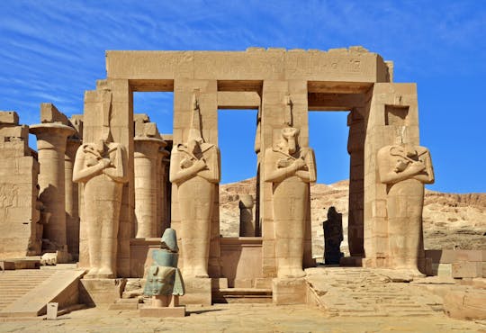 Guided tour of Valley of the Nobles, Medinat Habu and The Ramesseum from Luxor