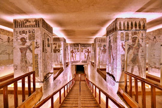 Guided tour to Valley of the Kings with felucca cruise from Luxor