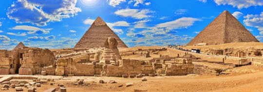Excursión a las Pirámides de Guiza, la Esfinge y el Museo Egipcio con almuerzo desde El Cairo