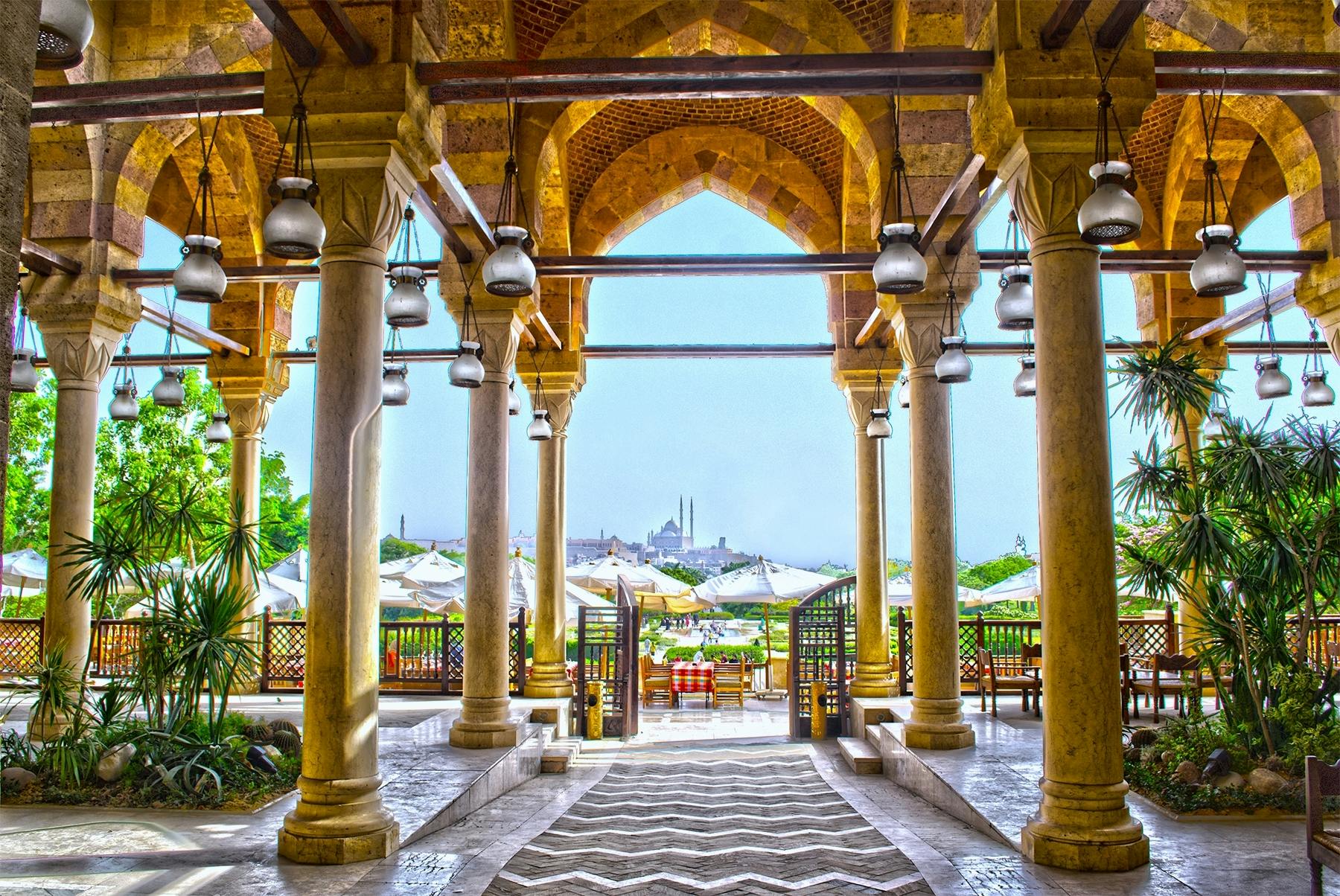 Visita nocturna al Parque de Alazhar con cena incluida