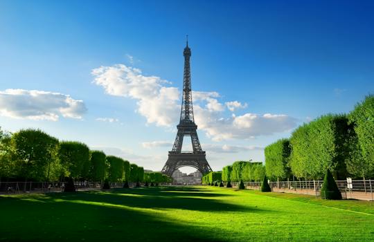 Visita guiada áudio sobre a história e a cultura gastronómica de Paris, gerada por IA