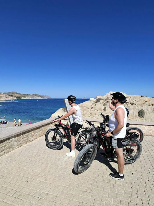 Villajoyosa old town and coastal guided e-bike tour