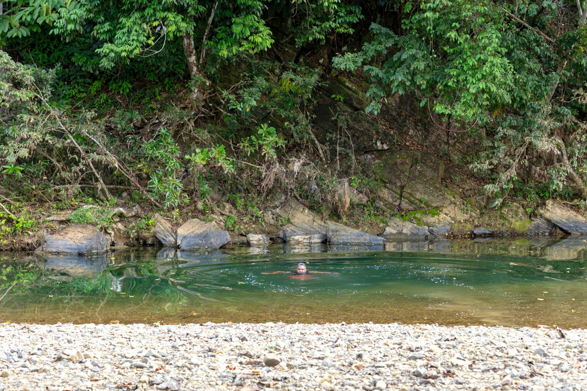 Half-day small group walking tour in the Anamuya Mountains