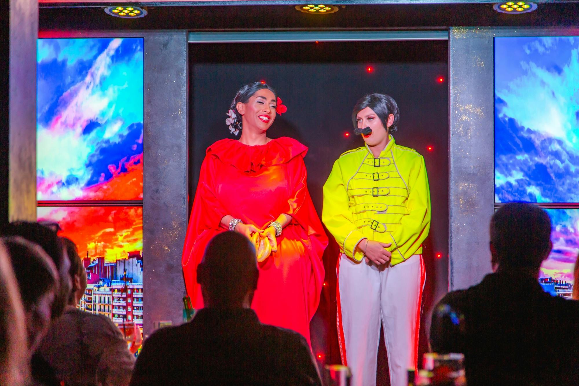 3PC_Spain_Lanzarote_Music_Hall_Tavern_Show_07.jpg
